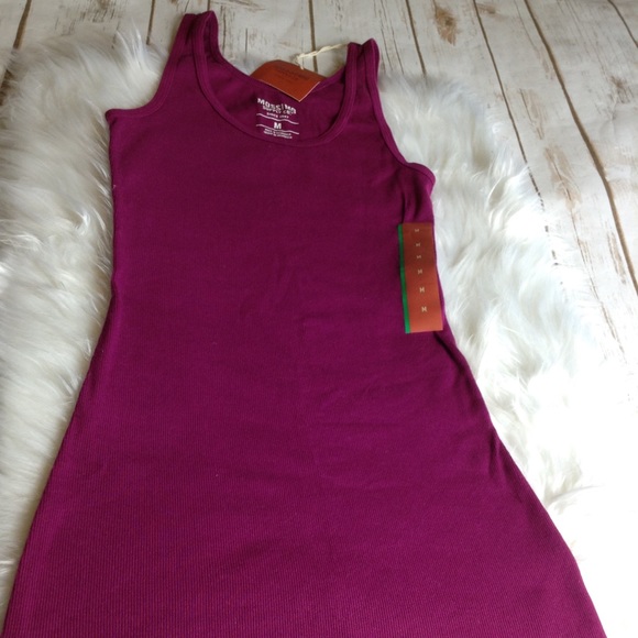 Tops - Maroon Stretch Racerback Tank Top Women’s Size SM